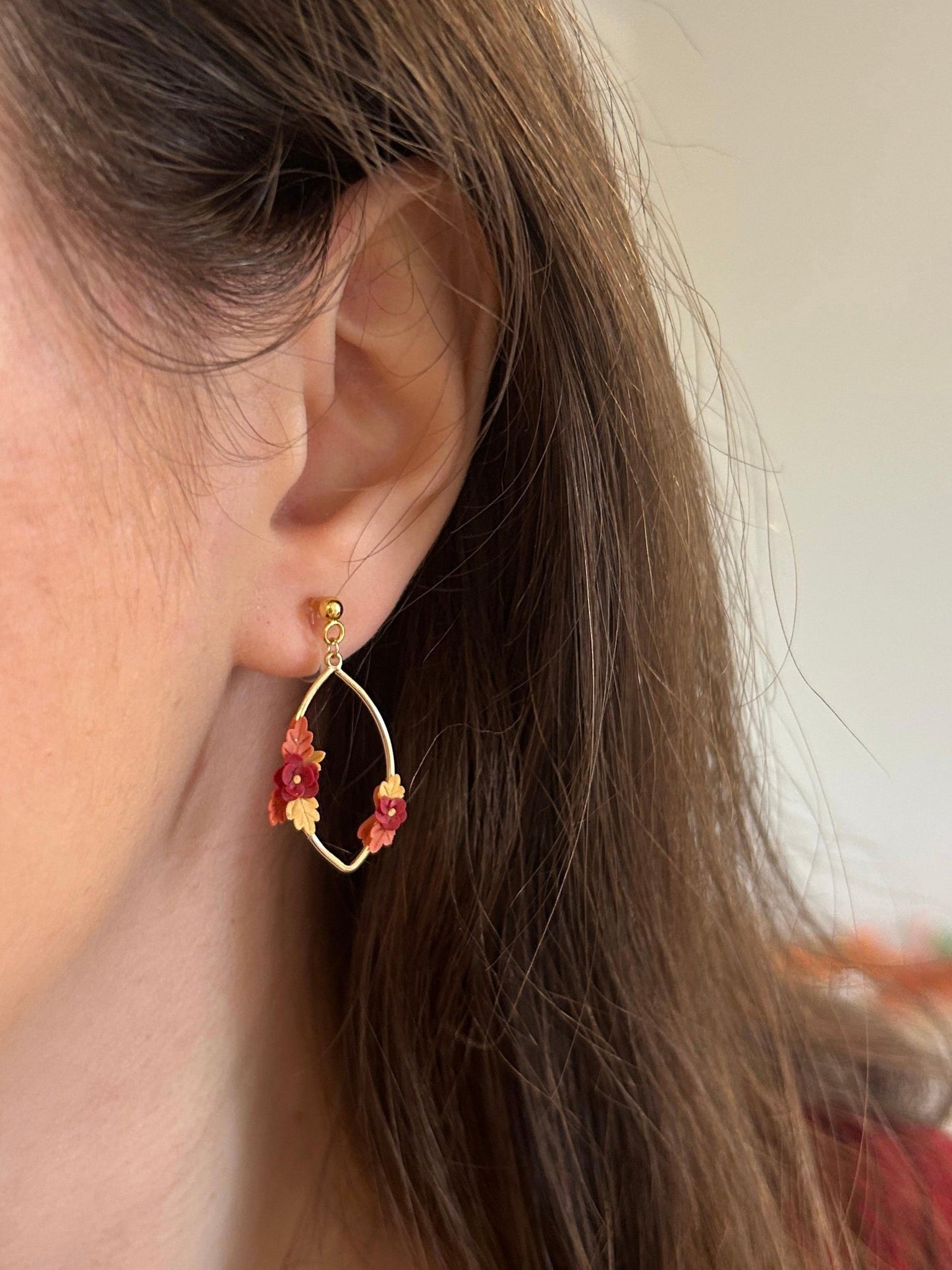 Autumn flower oval earrings