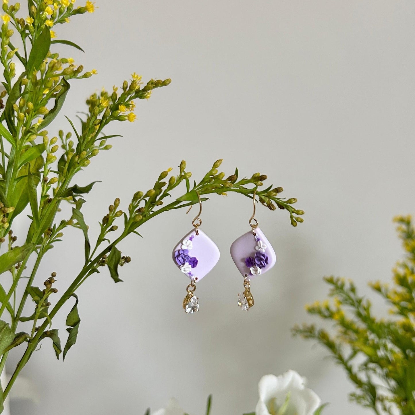 Blue and purple earring with zirconia stone