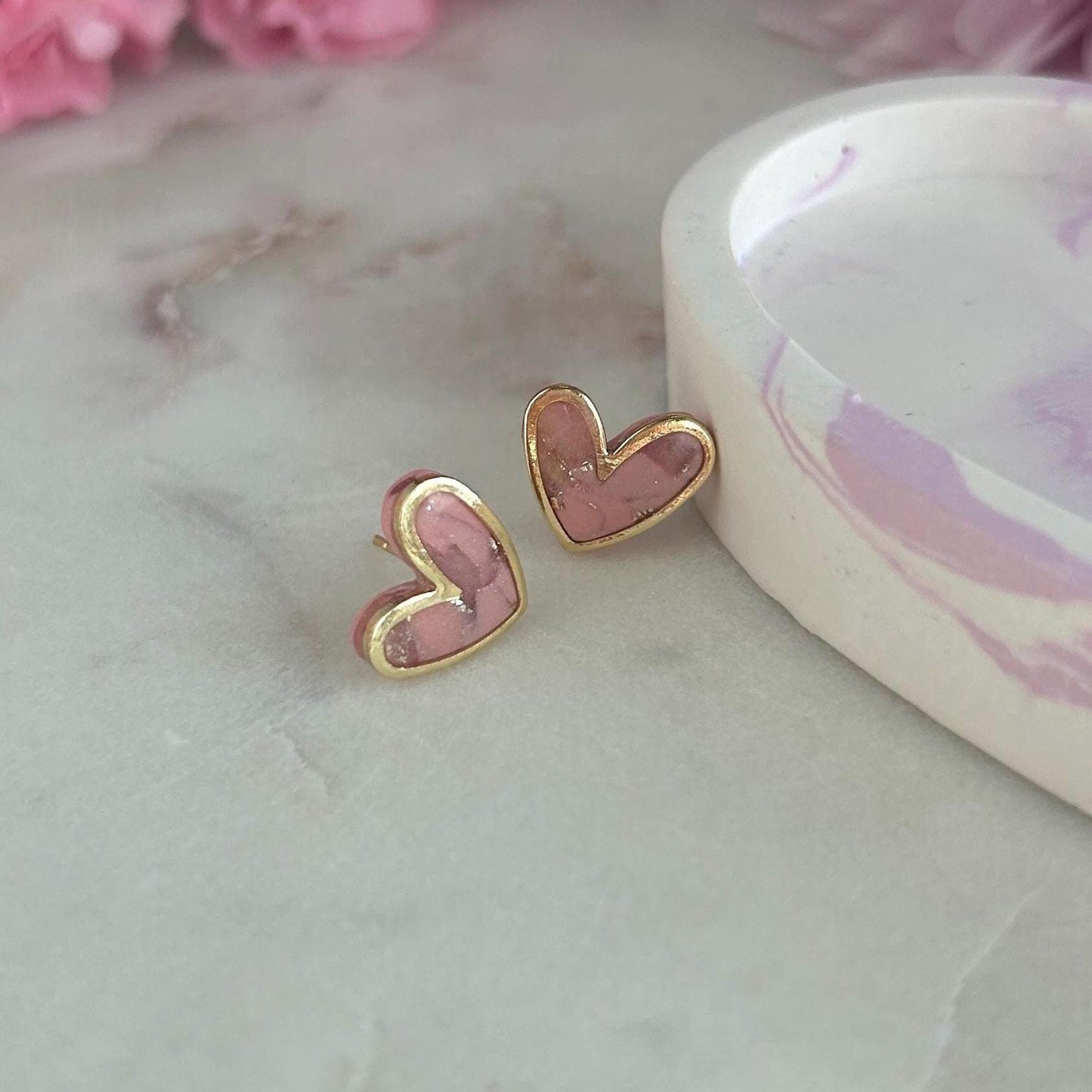Gold framed heart marble studs