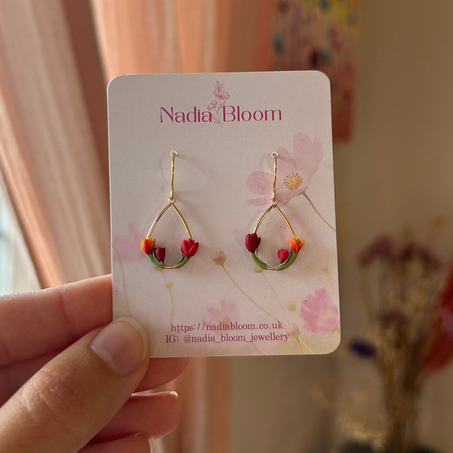 Tulip flower drop earrings