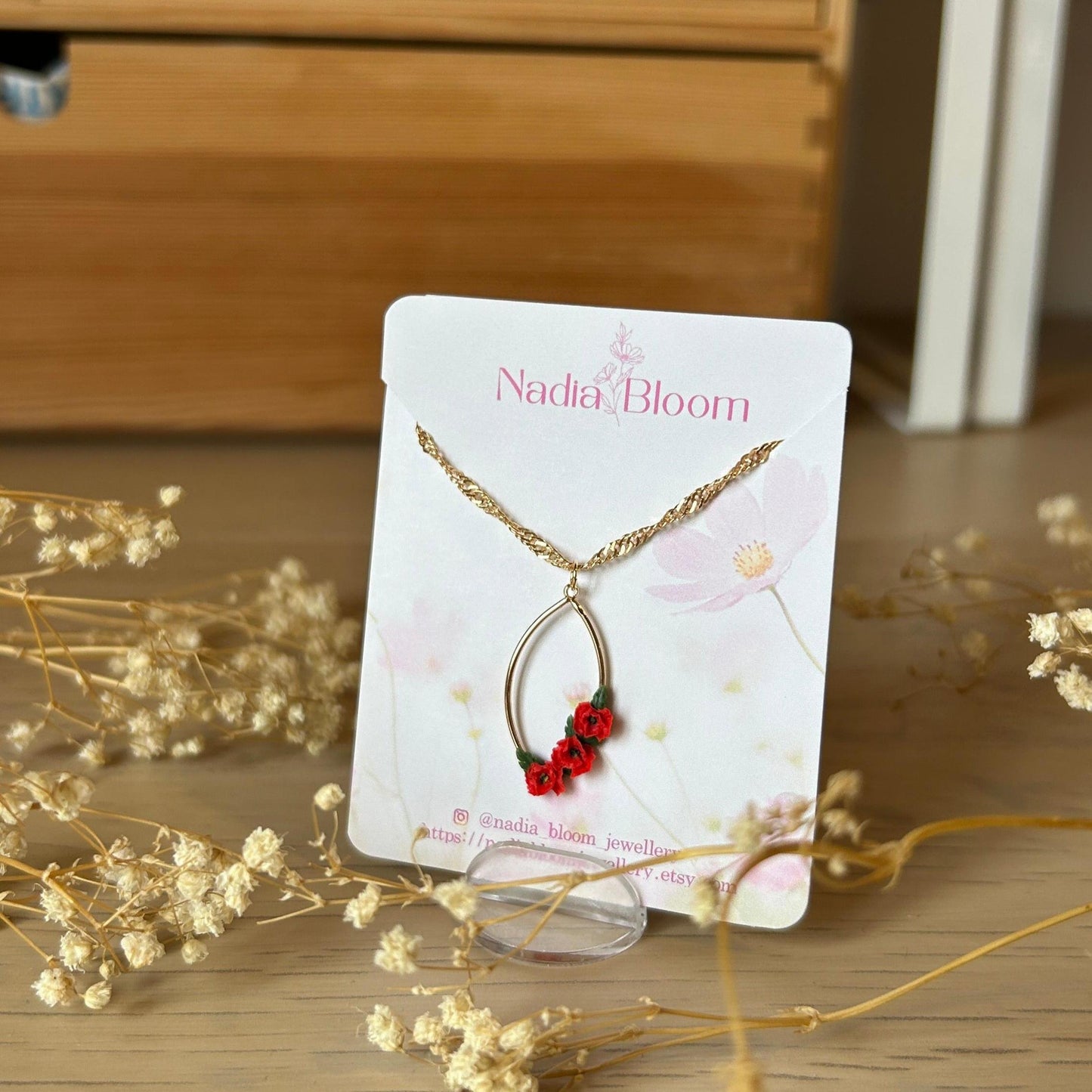 Oval red poppy flower necklace