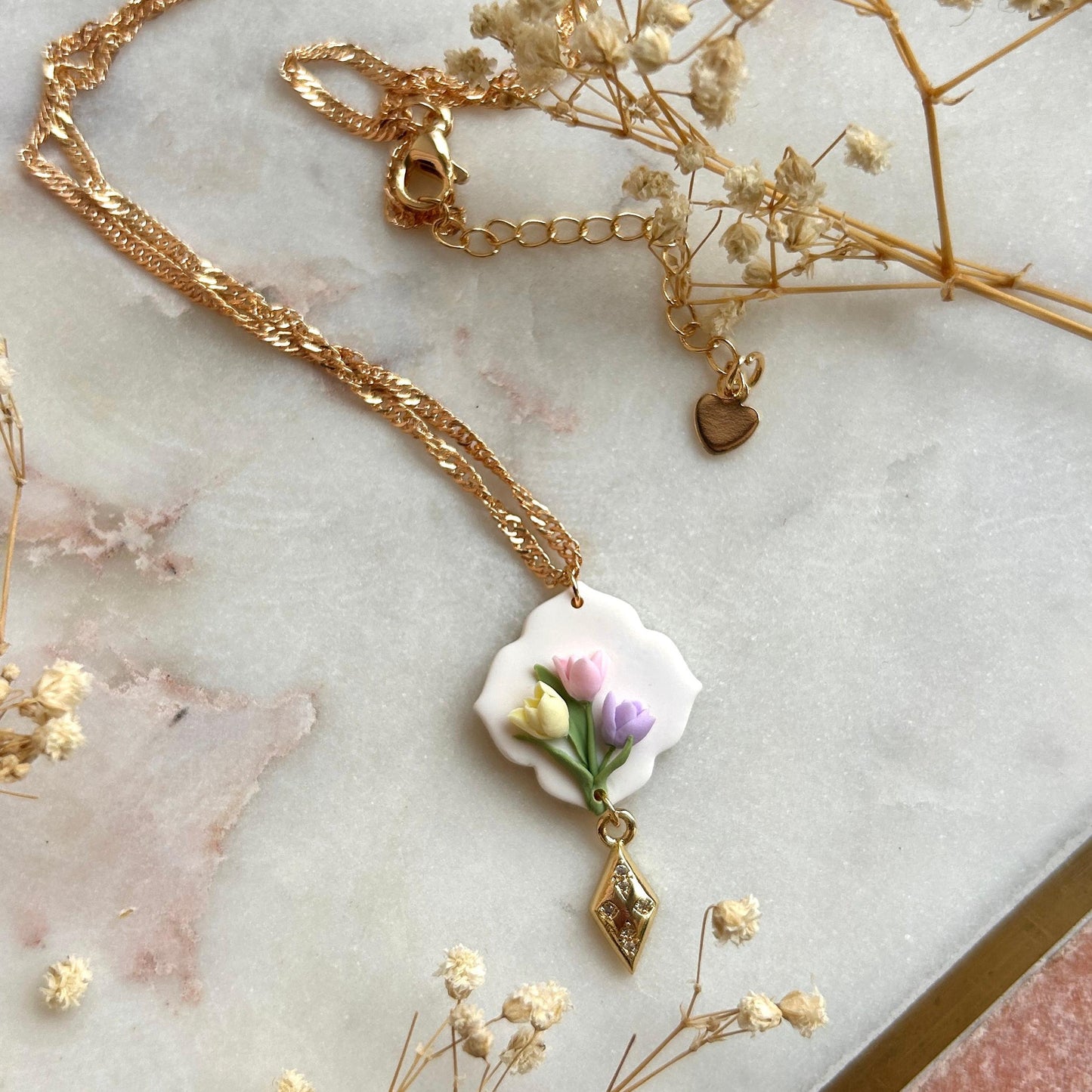 Pastel tulips flower necklace