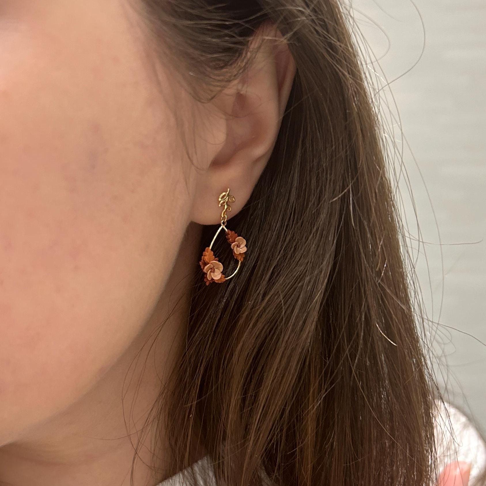 Autumn flower teardrop earrings