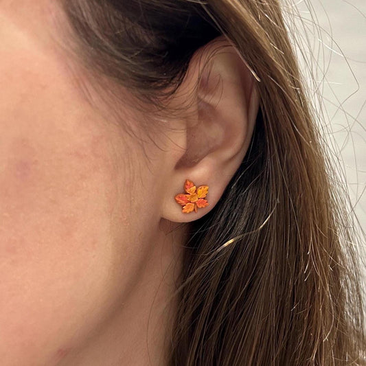 Autumn maple leaf studs