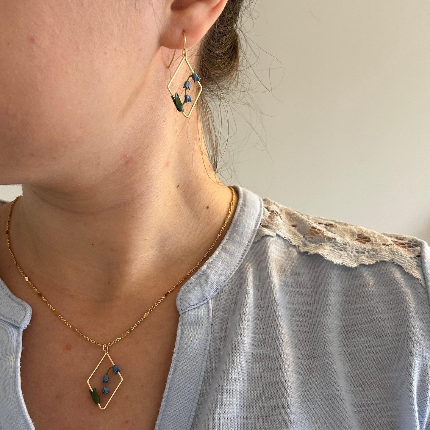 Bluebell flower necklace