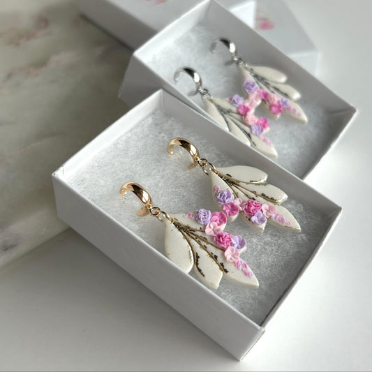 Floral pastel earrings with huggie post