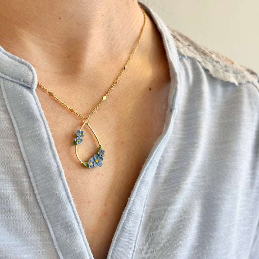 Forget-me-not flower necklace