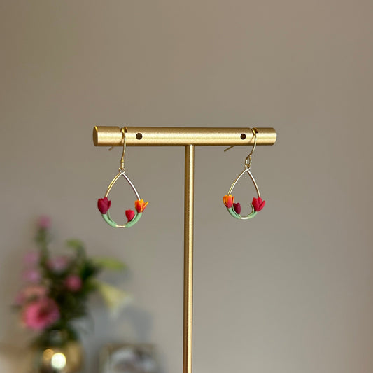 Tulip flower drop earrings