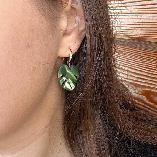 Monstera leaf drop earrings