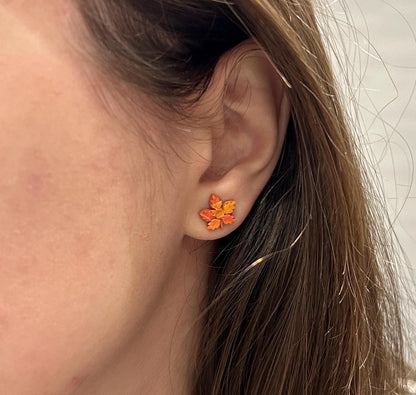 Autumn maple leaf studs