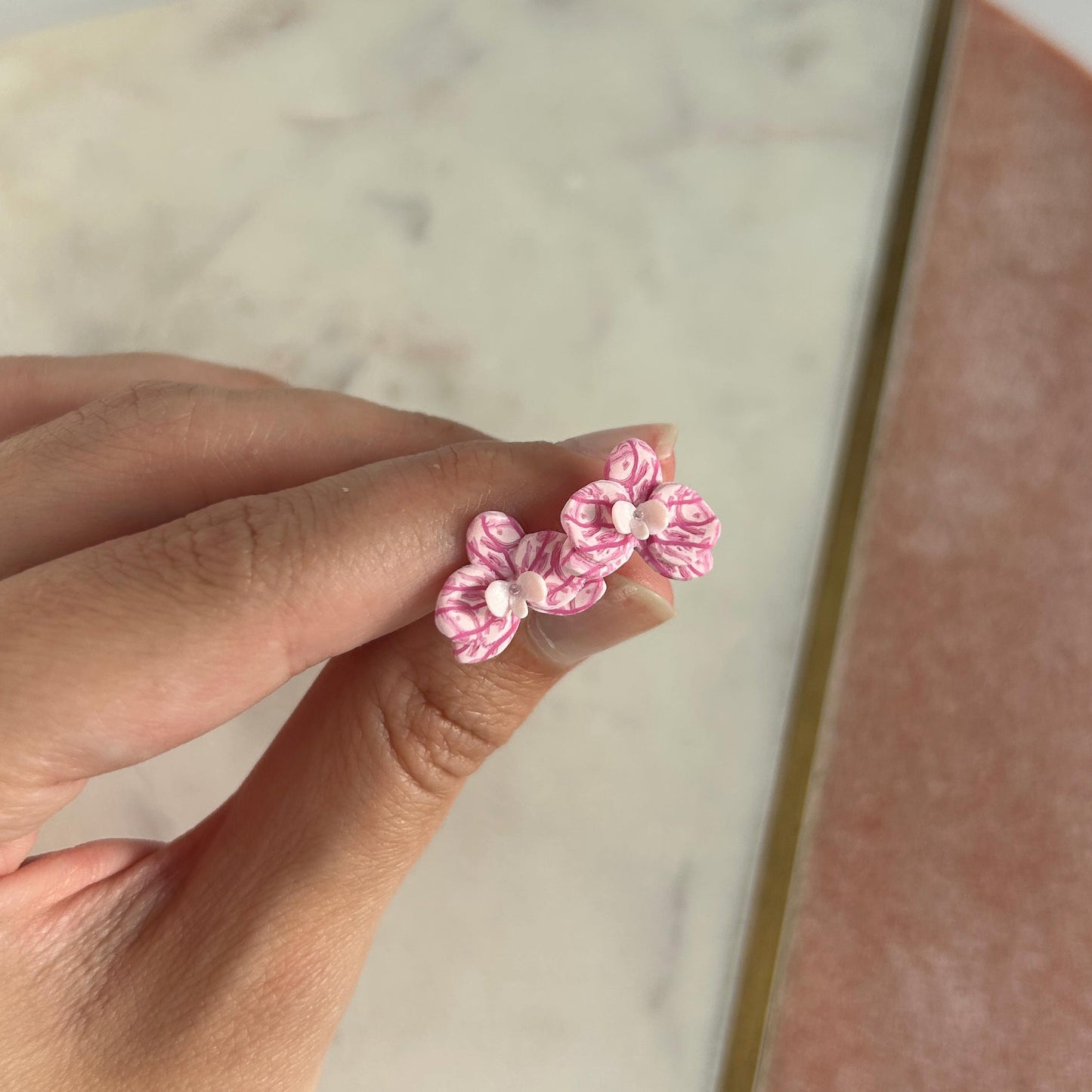 Orchid studs in pink